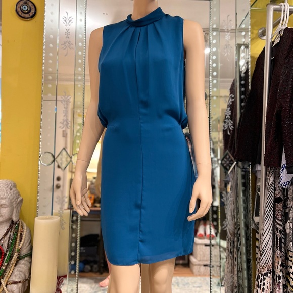 Reiss Dresses & Skirts - REISS Midi Dress Sleeveless Soft and comfortable quality fabric size 4